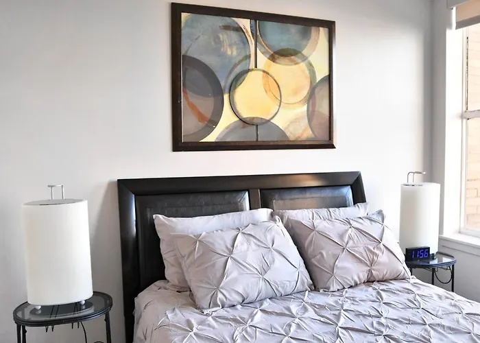 Downtown River Facing Gem Apartamento Aurora
